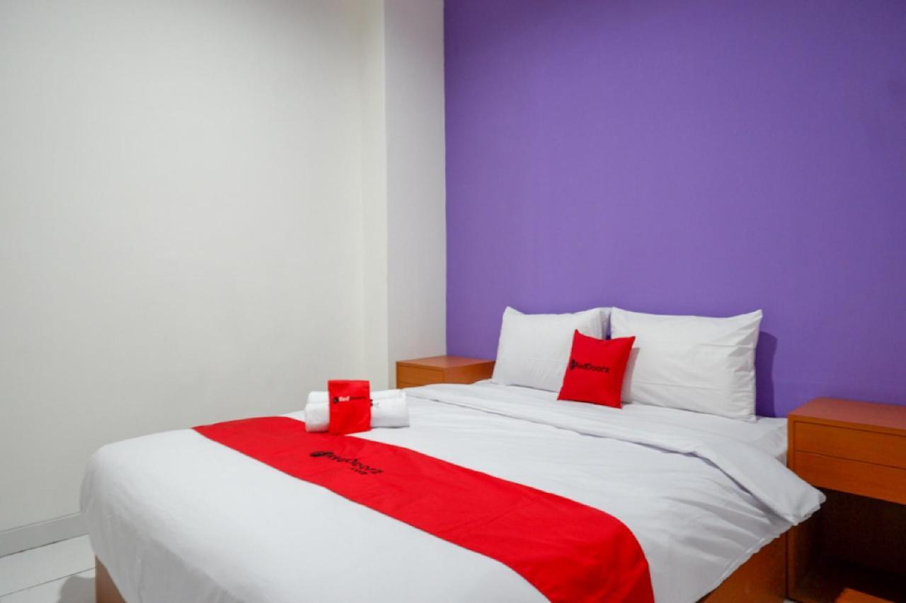 Hotel RedDoorz near Alun Alun Kaliwungu Kendal Brangsong Exterior foto