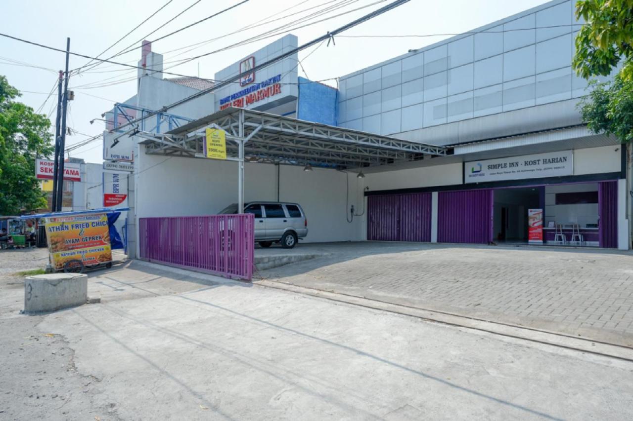 Hotel RedDoorz near Alun Alun Kaliwungu Kendal Brangsong Exterior foto
