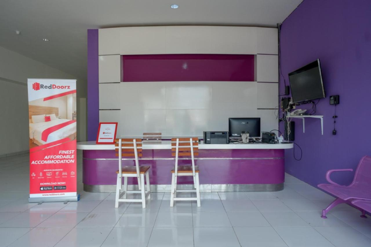 Hotel RedDoorz near Alun Alun Kaliwungu Kendal Brangsong Exterior foto